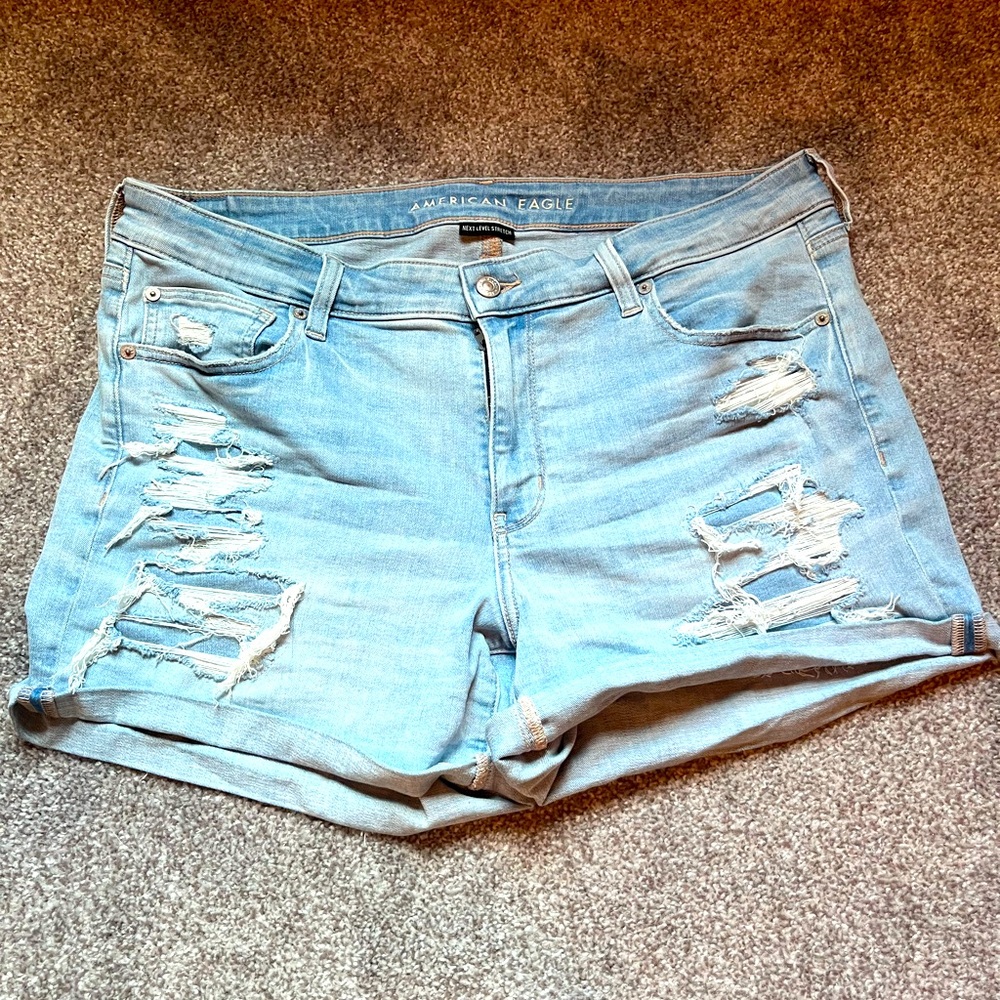 AMERICAN EAGLE SHORTS